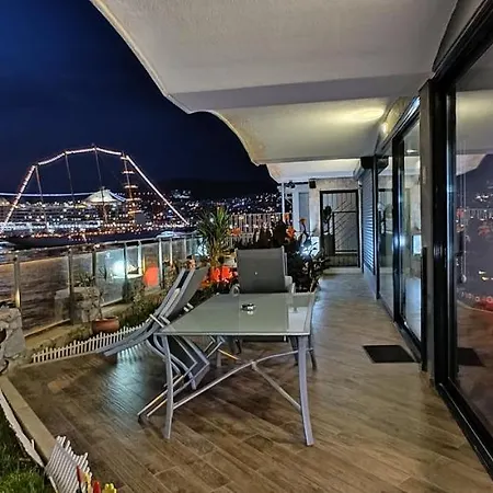 Waterfront Glass Flat * Kusadasi