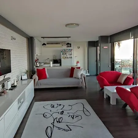Waterfront Glass Flat Kusadasi
